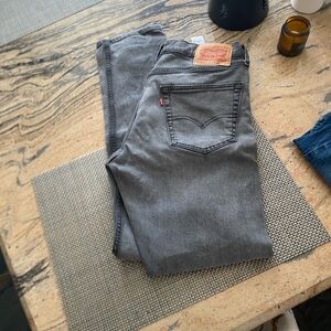 Levi's Gray Straight Men Jeans